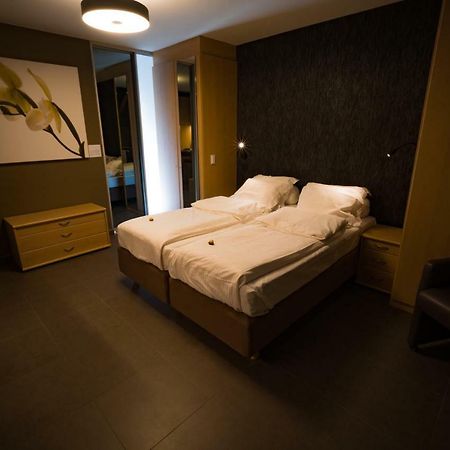 Su'Ro Bed And Breakfast Ghent Exterior photo